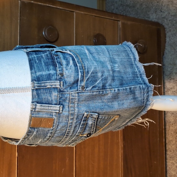 Maurices PREMIUM MINI JEAN SKIRT Festival Denim SZ 9/10 - Picture 8 of 13